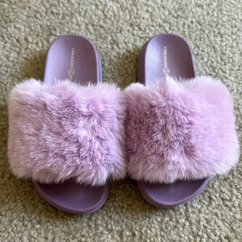 Kids purple fur slides - Picture 1 of 6